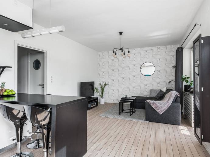 1 rok · 37 m² · Wadströmsgatan 16