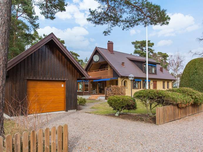 5 rok · 140 m² · Grönatorgsvägen 37A