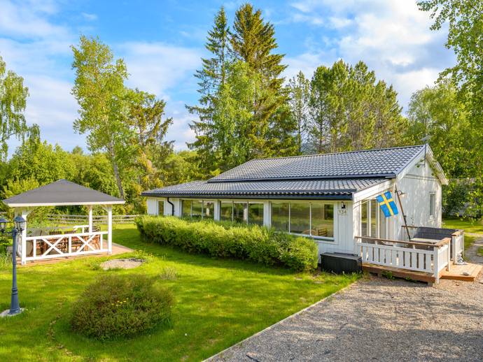 3 rok · 63 m² · Björkom 134