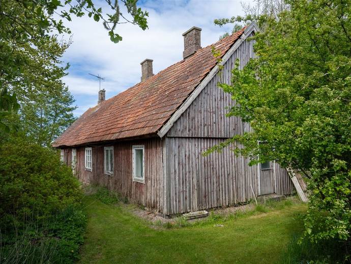 4 rok · 165 m² · Östrabyvägen 122