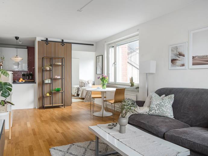 2 rok · 42,6 m² · Alphyddevägen 53, 1 tr