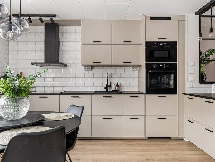 4 rok · 120 m² · Krusbärsvägen 3