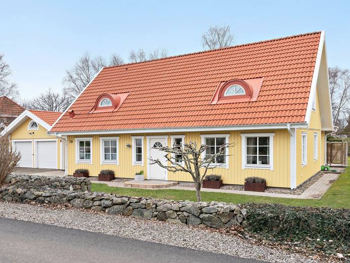 7 rok · 178 m² · Kopparrännevägen 38