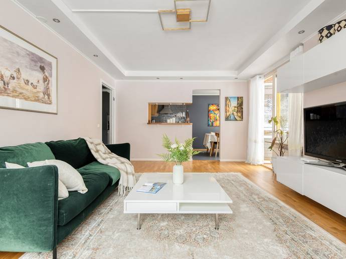 3 rok · 74 m² · Jungfrudansen 30
