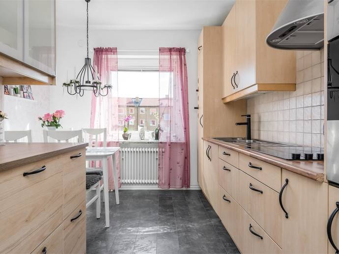 2 rok · 55 m² · Vinnerstadsvägen 18C, 2 vån