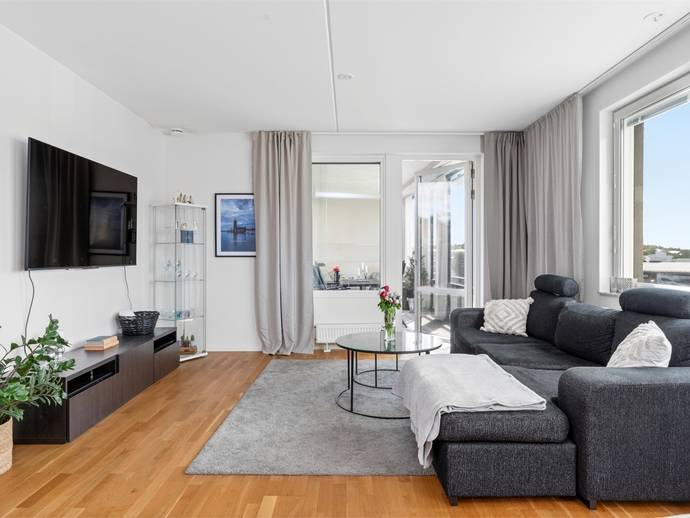 2 rok · 55 m² · Runvägen 11