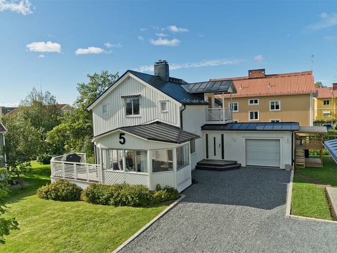 4 rok · 112 m² · Vinkelgränd 5