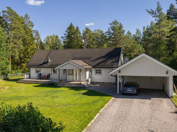 6 rok · 140 m² · Angöringsvägen 21