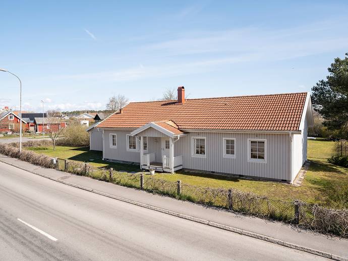 4 rok · 121 m² · Fredrika Bremers väg 39