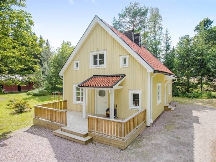 4 rok · 140 m² · Lillbovägen 18