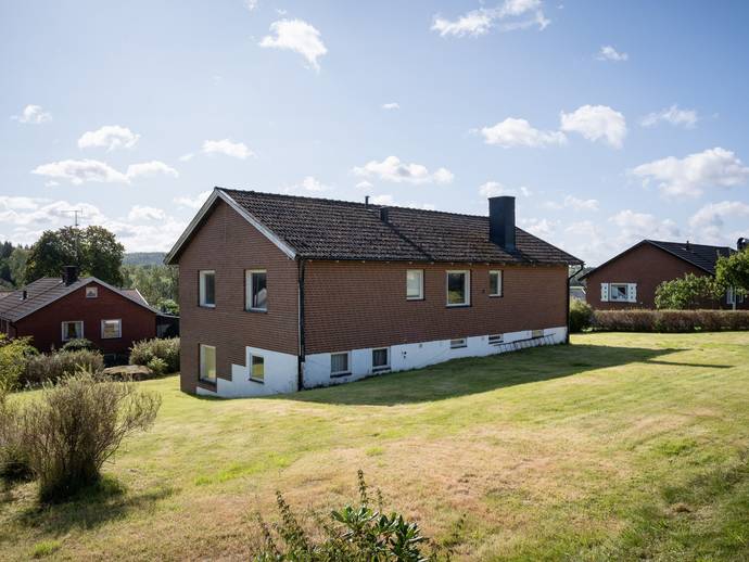 6 rok · 140 m² · Videvägen 3