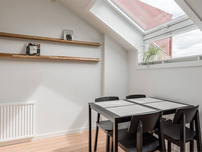1 rok · 32,5 m² · Dalagatan 8C