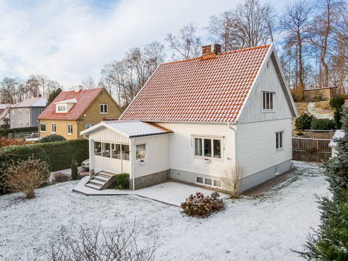 5 rok · 106 m² · Järnvägsgatan 5