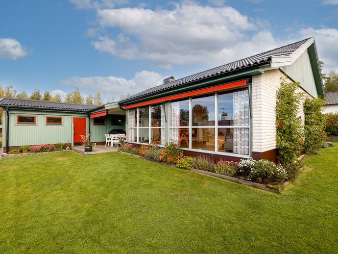 4 rok · 107 m² · Granvägen 4