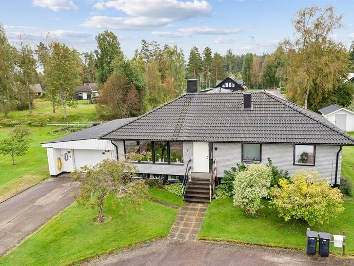 6 rok · 105 m² · Marsvägen 7