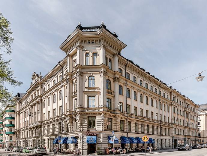 1 rok · 36 m² · Artillerigatan 57, 4 tr