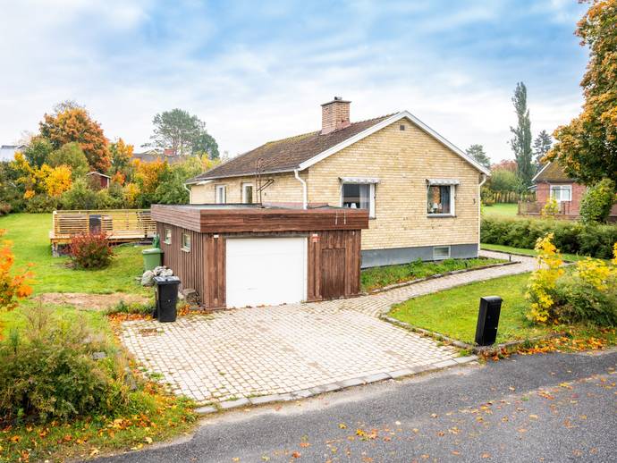 6 rok · 122 m² · Renvägen 3