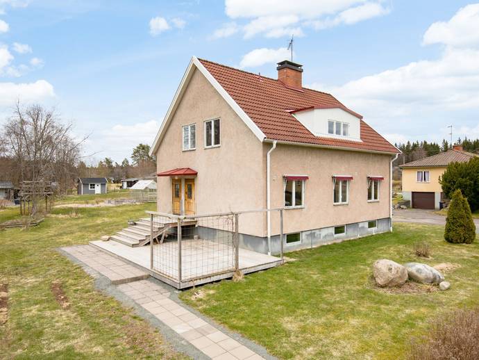 7 rok · 130 m² · Klockargårdsgatan 15