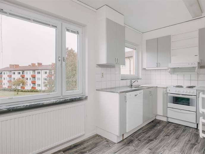 1 rok · 42 m² · Kvarnvägen 3B