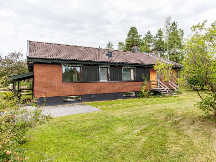 5 rok · 123 m² · Skogsvägen 2
