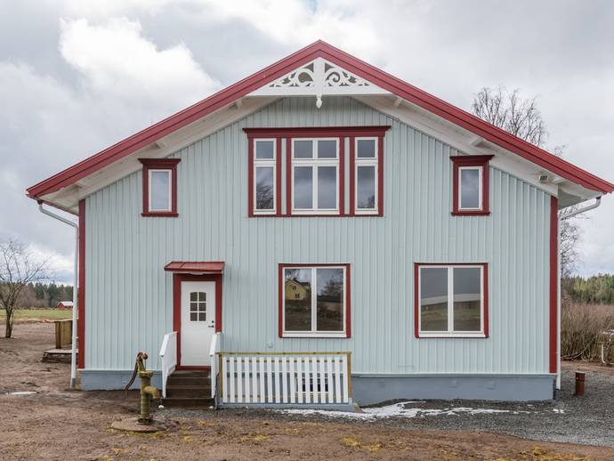 10 rok · 300 m² · Komlösa Gunnagården 6