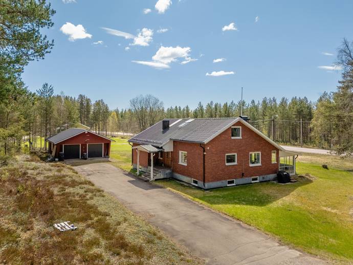 141 m² · Tillskärarvägen 2