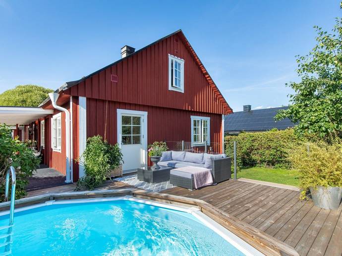 6 rok · 147 m² · Stålvägen 11
