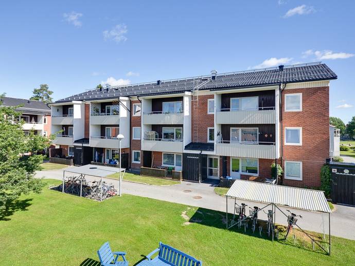 3 rok · 79,5 m² · Norra Drottninggatan 44 C