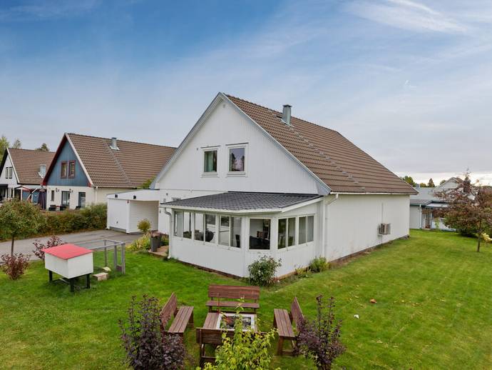 7 rok · 189 m² · Isgränd 10