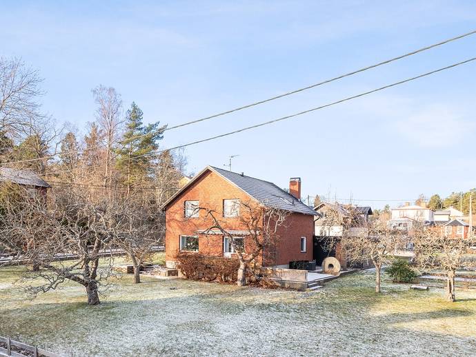 4 rok · 142 m² · Sågarhagsvägen 4