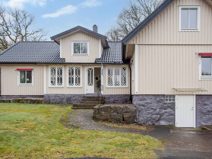 5 rok · 175 m² · Ätrafors 240