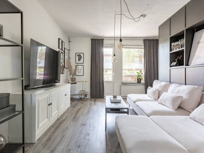 1 rok · 45 m² · Snorres väg 201