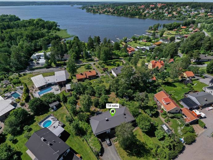 7 rok · 181 m² · Granes väg 3
