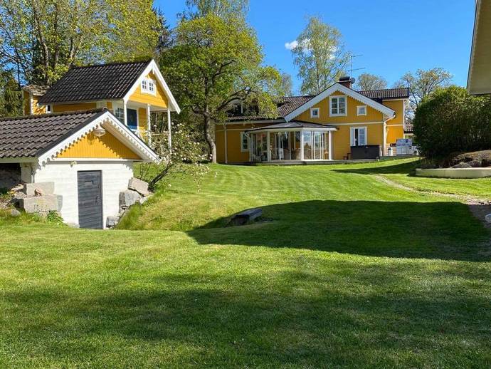 6 rok · 150 m² · Gammelgård 1