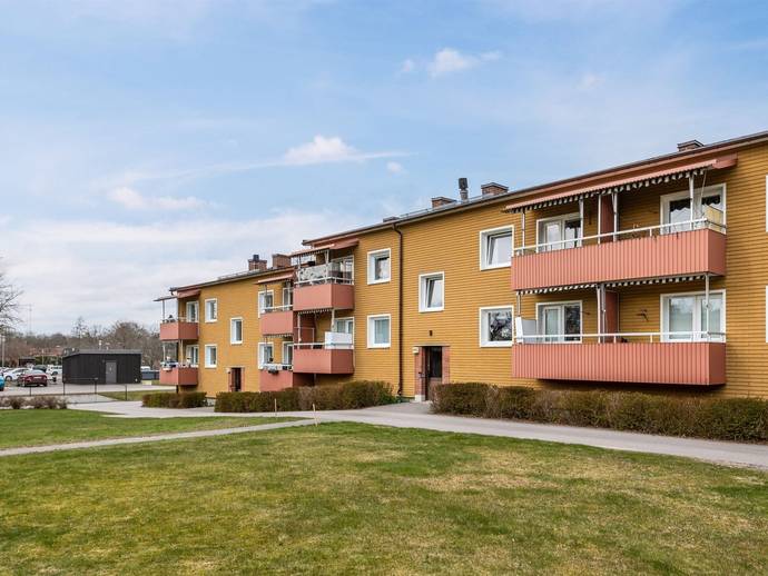 3 rok · 78 m² · Folkets Husvägen 8B