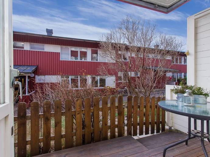 2 rok · 48 m² · Blomstervägen 40