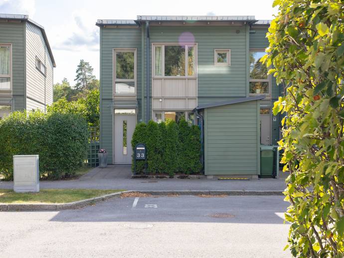 4 rok · 122 m² · Sländstigen 33