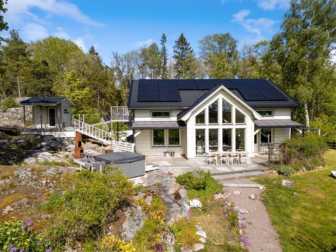 5 rok · 164 m² · Stensunds gårdsväg 11