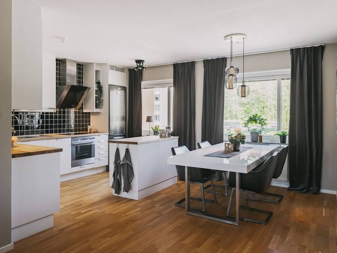 3 rok · 82 m² · Mariagatan 15