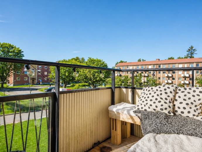 1 rok · 42 m² · Bäckaskiftsvägen 60