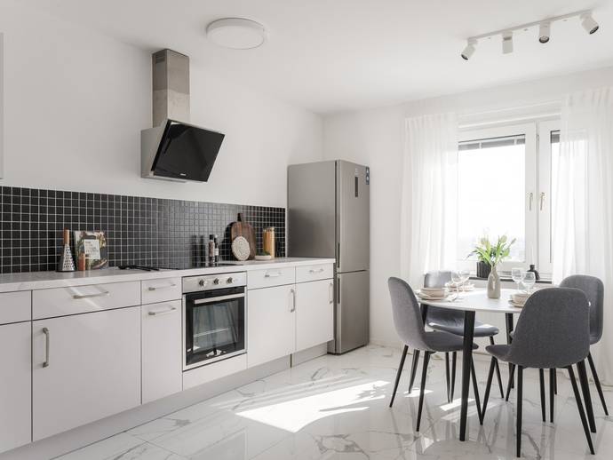 1 rok · 48 m² · Serenadgatan 29