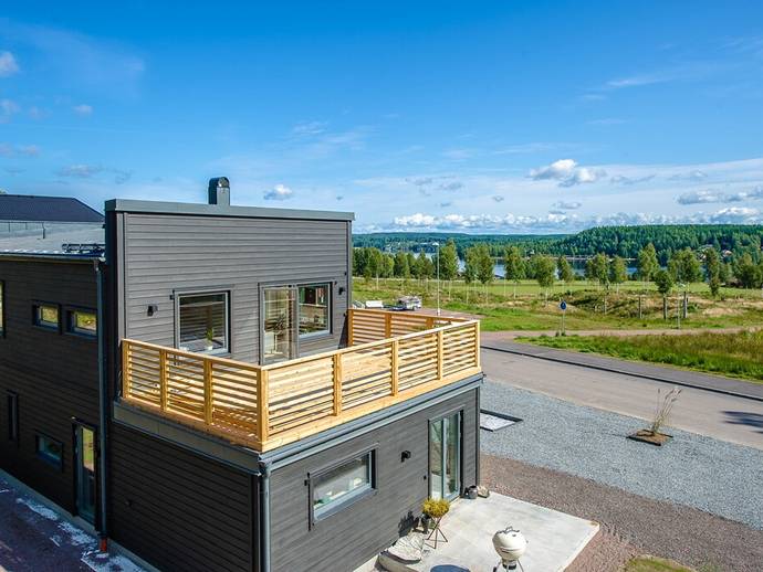 5 rok · 176 m² · Lärarinnevägen 7