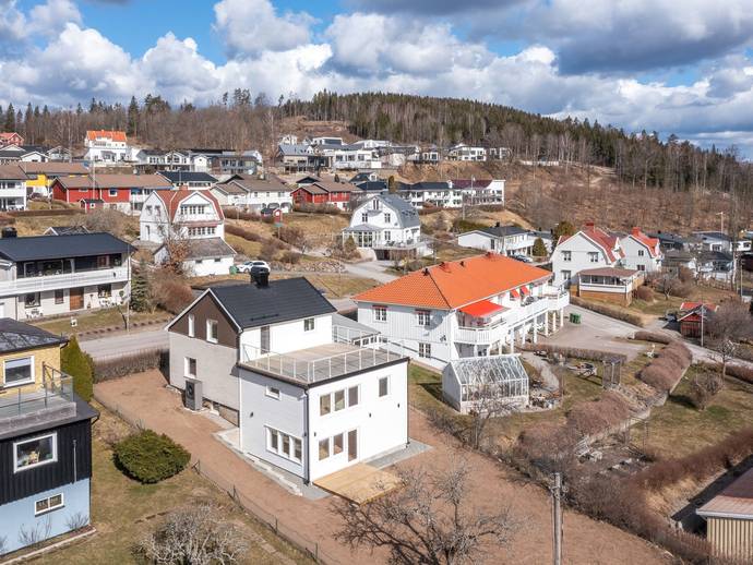 7 rok · 177 m² · Reflevägen 23