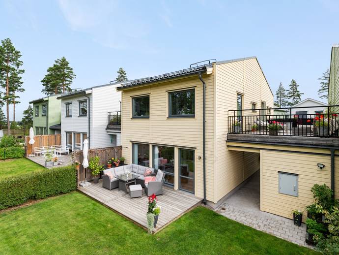 5 rok · 136 m² · Smedtorpsvägen 9B