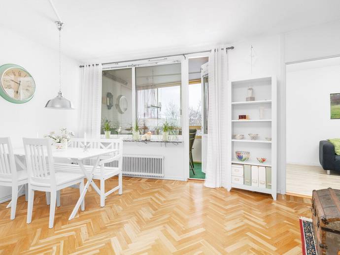 3 rok · 76 m² · Reenstiernagatan 50