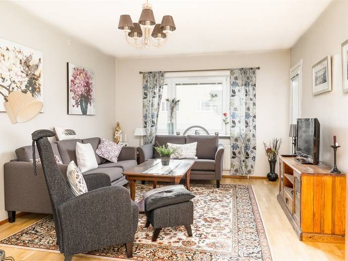 3 rok · 89 m² · Tomtebovägen 12 C