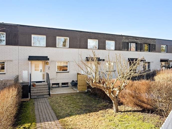 6 rok · 120 m² · Linjemästarvägen 53