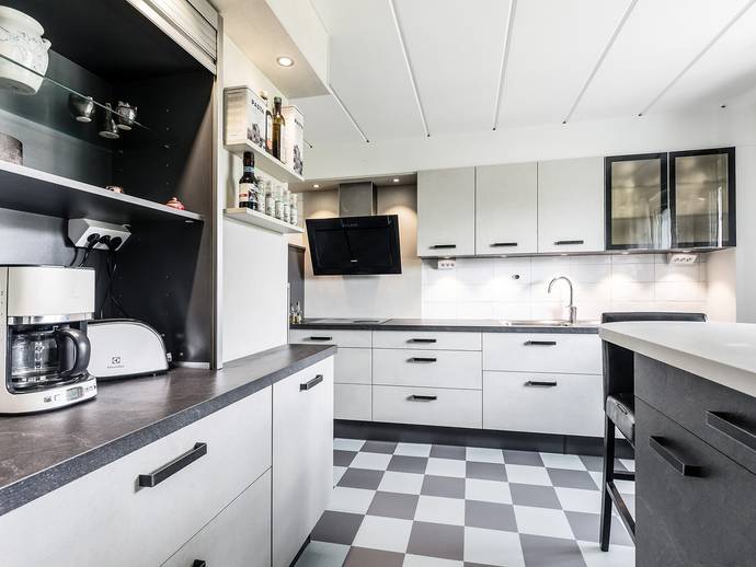 4 rok · 102 m² · Brunnsallén 5C