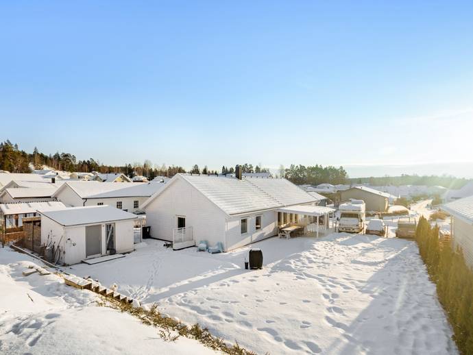 6 rok · 146 m² · Skomakartorp 17