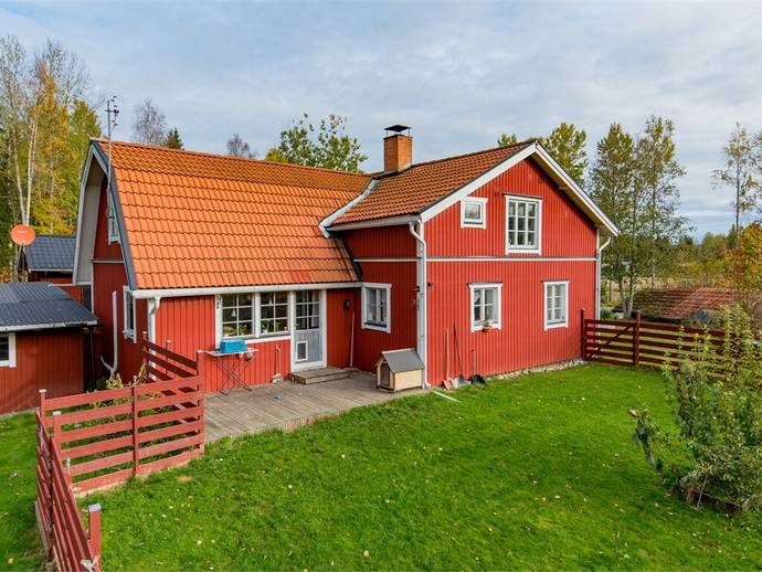 4 rok · 134 m² · Sågbacken 3